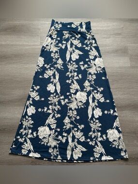 Got Style Floral Maxi Skirt Navy Blue Size Small made in USA